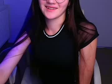 webcam girl ketrin_pirsss image #8009968