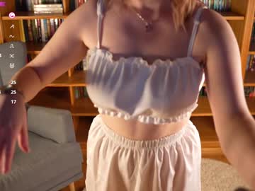 webcam girl dinasmit image #7897877