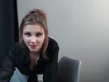 webcam girl relax_nina image #344584