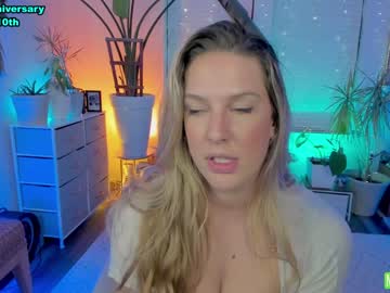webcam girl rach_thetall1 image #6938583