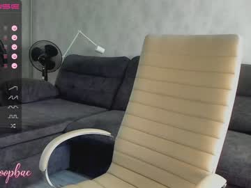 webcam girl tia__moon image #4247154