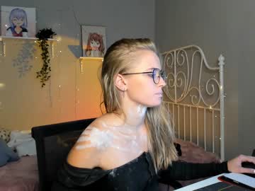 webcam girl linellali image #2492389