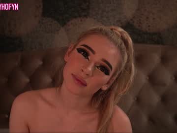 webcam girl crystalreves image #1129407