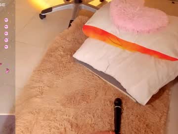 webcam girl little_effy18 image #7050396