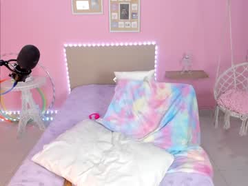 webcam girl little_effy18 image #2753536
