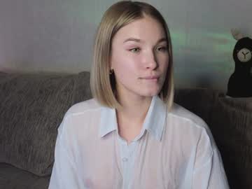 webcam girl nicole_w00 image #8206725