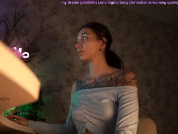 webcam girl kronniekray image #469202
