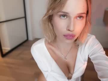 webcam girl kira_censori image #7546135