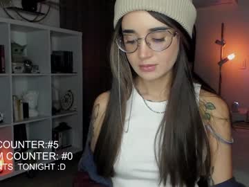 webcam girl lonelly_lolly98 image #5518965