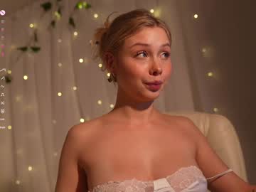 webcam girl april_blush image #8175184