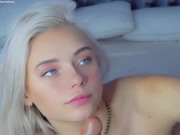 webcam girl cherrishlulu image #458312