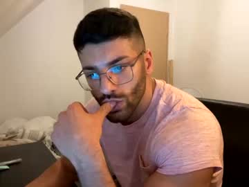 webcam man rogan1604 image #790787