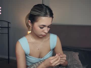webcam girl mildredgarrett image #8710276
