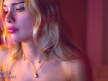 webcam girl emmber image #1993318