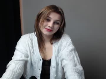 webcam girl relax_nina image #631819