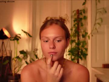webcam girl thelawofattraction image #117478