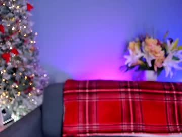 webcam girl littlee33 image #5977275