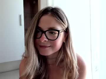 webcam girl bestgirl_ofthe_neighborhood image #2333602