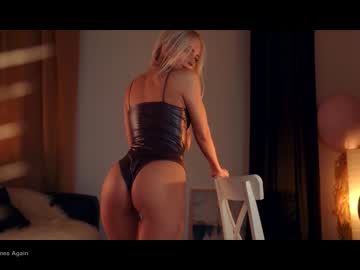 webcam girl artmosphera image #1972035