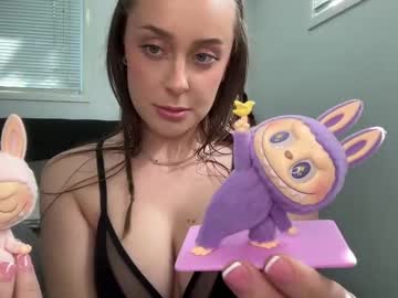 webcam girl julietmills image #9613250