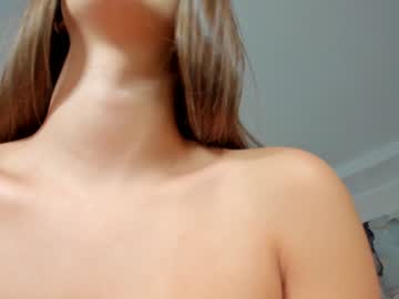 webcam girl tiffanyhouston_ image #7930405