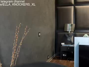 webcam girl ella_knockers_xl image #9492819