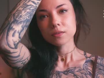 webcam girl ambientink image #2252088