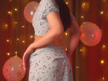 webcam girl helenmoors image #4607321