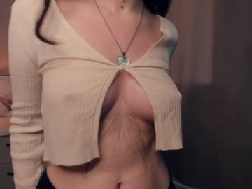 Cam for udelabrookins