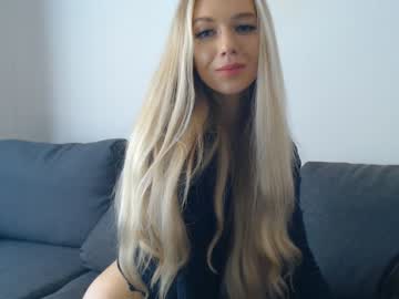 webcam girl pervyblonde image #208031