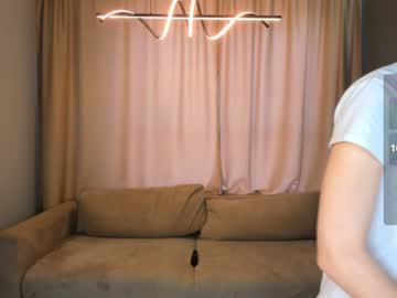 webcam girl alodiebracher image #8772932