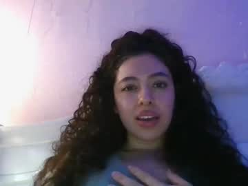 webcam girl savinajade image #3344530