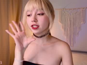 webcam girl y_u_m_i_k_a image #4425620