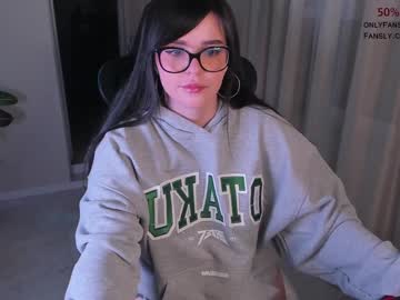 webcam girl aavee image #5760859