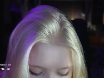 webcam girl bestblondiiecb image #3840716