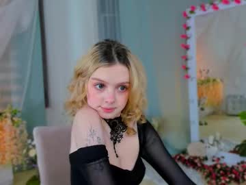 webcam girl little_anitta image #8971913