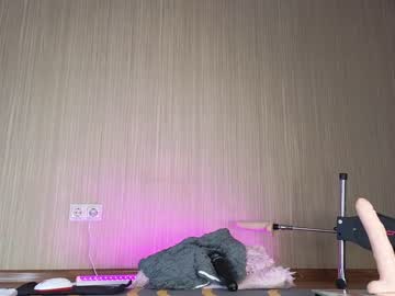 webcam girl queenelia image #6695983