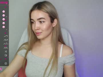 webcam girl yourvirusqueen_ image #2280507