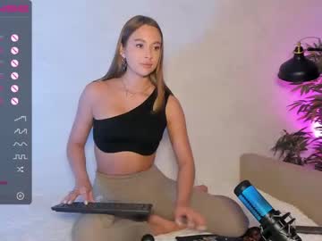 webcam girl stella_atkins image #4354534