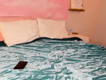 webcam girl ravendevine image #988917