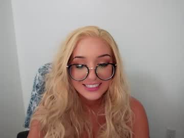 webcam girl siennaissubmissive image #5137103