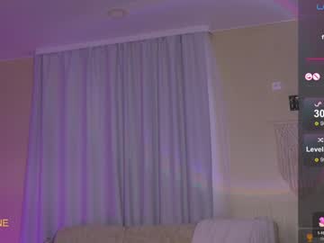 webcam girl sweetkira555 image #7556346