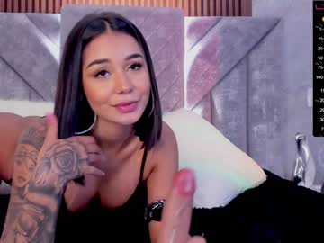 webcam girl candyred88 image #4201311