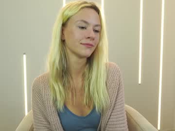 webcam girl myth_from_dark image #7809167