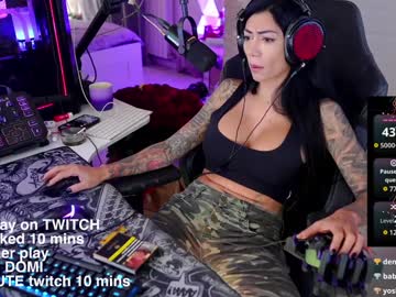 webcam girl evelyne92 image #8146835