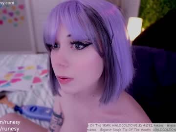 webcam girl runesy image #6316307