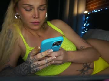 webcam tranny touch_me_if_you_can image #8596337