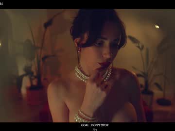 webcam girl provocatrixx image #8881015