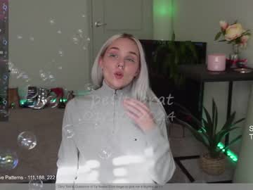webcam girl petitebrat image #6170002