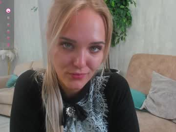 webcam girl maybe_marry_me image #7913583